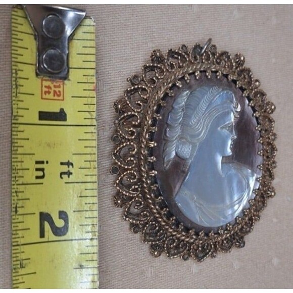 Vintage Cameo 12K Gold Filled Shell Brooch Pendant Princess Mara by Marathon - Picture 4 of 9